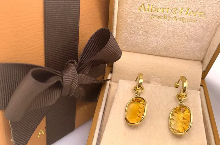 Earrings Earrings 18kt Gold Detachable Citrine Drop Albert Hern