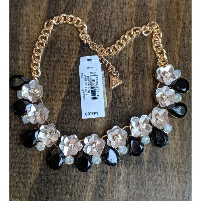 Guess Flower Inspired Black and White Necklace and Bracelet SET or Pieces Macys Necklaces Guess Flower Inspired Black and White Necklace and Bracelet SET or Pieces Macys Necklaces