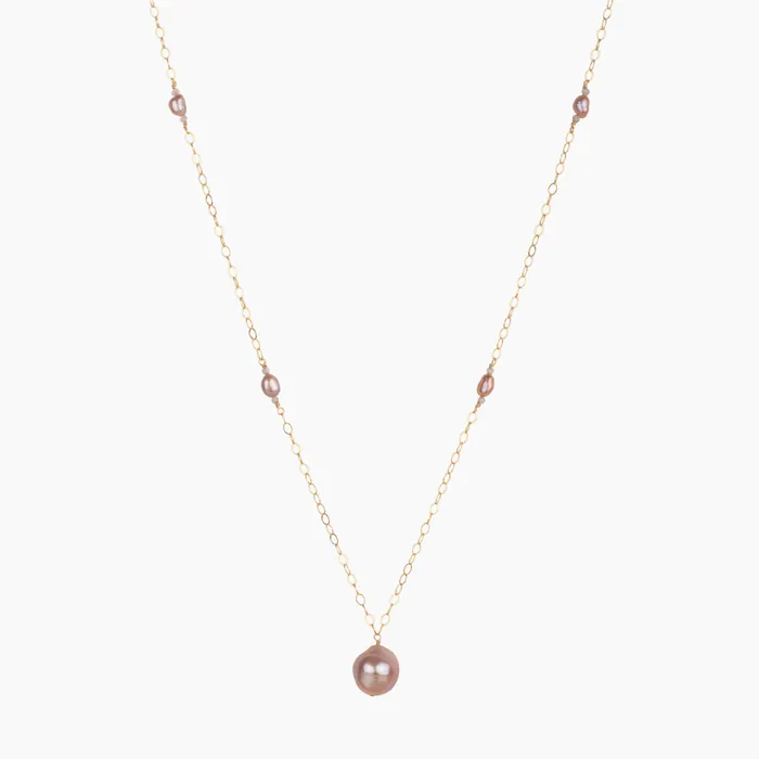 MishaHawaii Necklaces Namaste Pink Metallic Pearl Necklace