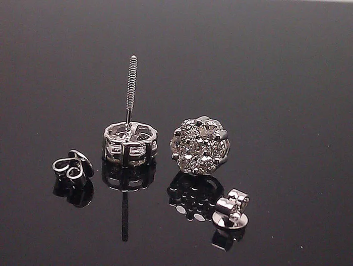 Gold and Diamond Earrings New Elegent 10k White Gold 1CT Diamond Flower Shape Earring MenWomen