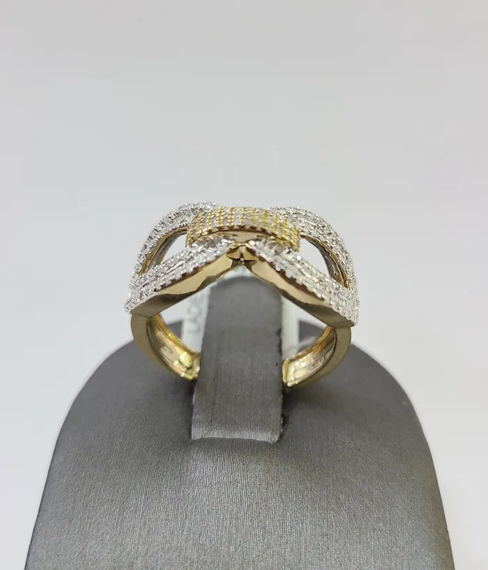 Gold and Diamond Rings Real 10k Yellow Gold Diamond Ladies Ring Women Casual Engagement Wedding