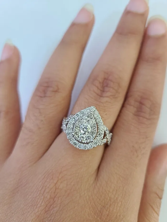 Real 14k Diamond Ladies Ring Pear Shaped Yellow Gold Women Engagement Wedding Gold and Diamond Rings Real 14k Diamond Ladies Ring Pear Shaped Yellow Gold Women Engagement Wedding Gold and Diamond Rings