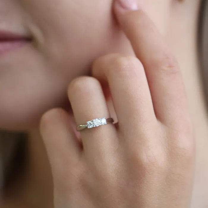 Rings Independent Jewellers 14kt White Gold Three Across 050cttw Round Diamond Ring Rings Independent Jewellers 14kt White Gold Three Across 050cttw Round Diamond Ring