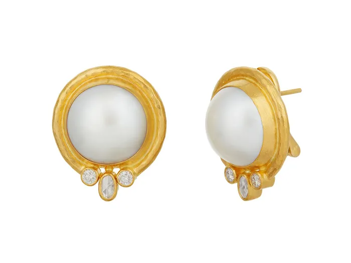 GURHAN Oyster Gold Pearl Stud Earrings 16mm Round Set in Wide Frame GG GOLD OOAK Earrings GURHAN Oyster Gold Pearl Stud Earrings 16mm Round Set in Wide Frame GG GOLD OOAK Earrings