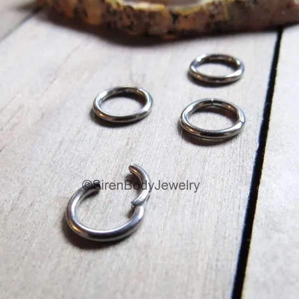 Rings SirenBodyJewelry Small Diameter 16g Hinged Segment Ring Body Piercing Click Shut Hoop