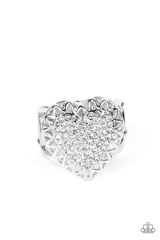 Paparazzi Accessories Rings Romantic Escape White Heart Ring Jewelry by Bretta