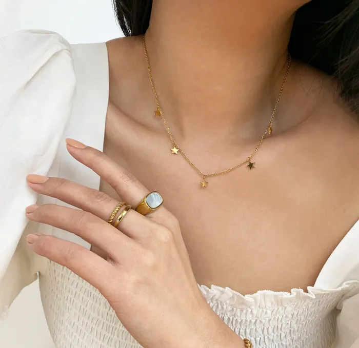 CHLOE DAINTY GOLD STAR CHAIN NECKLACE MAI DSIRE Necklaces