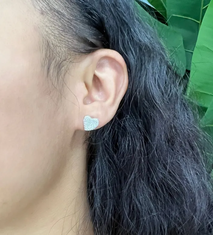 Earrings CharmBox Wavy Heart Earrings