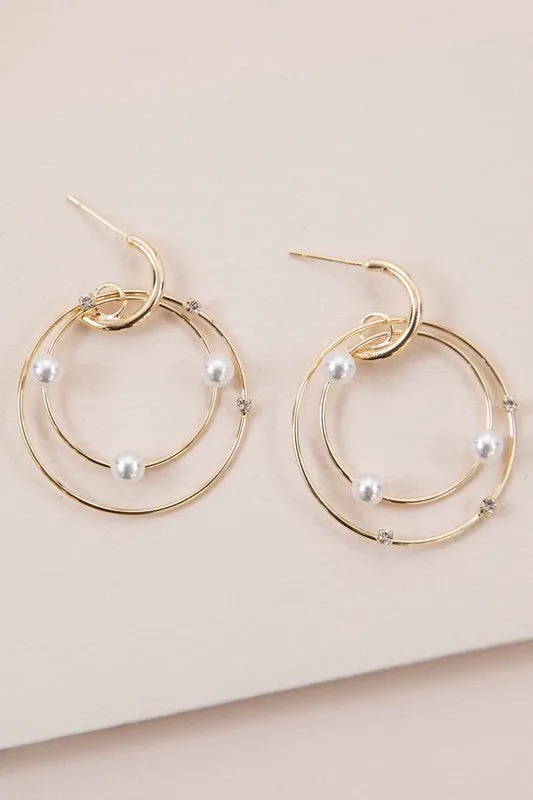 Earrings Lovoda Fawn Pearl Hoop Earrings