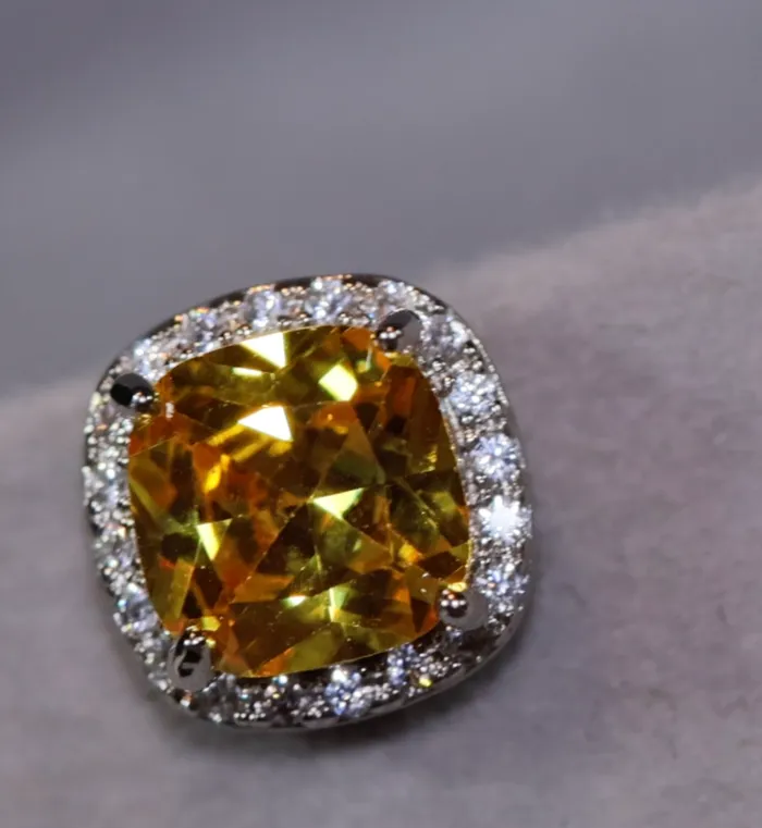 Lab Diamonds London Earrings Yellow Diamond Ear Studs