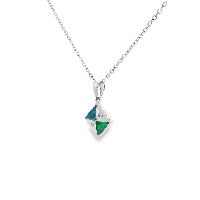 Necklaces Australian Opal Cutters Australian Opal Light Pendant Set in Sterling Silver Necklaces Australian Opal Cutters Australian Opal Light Pendant Set in Sterling Silver