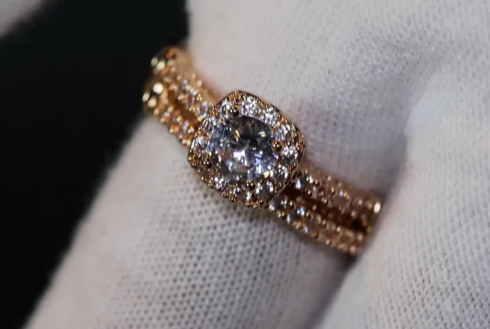 Rings Lab Diamonds London Womens Gold ring Womens Gold Ring Set Womens Gold Diamond Ring Gold Ring with Diamonds Gold Halo Engagement Ring Halo Wedding Ring