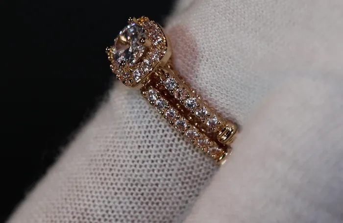 Rings Lab Diamonds London Womens Gold ring Womens Gold Ring Set Womens Gold Diamond Ring Gold Ring with Diamonds Gold Halo Engagement Ring Halo Wedding Ring