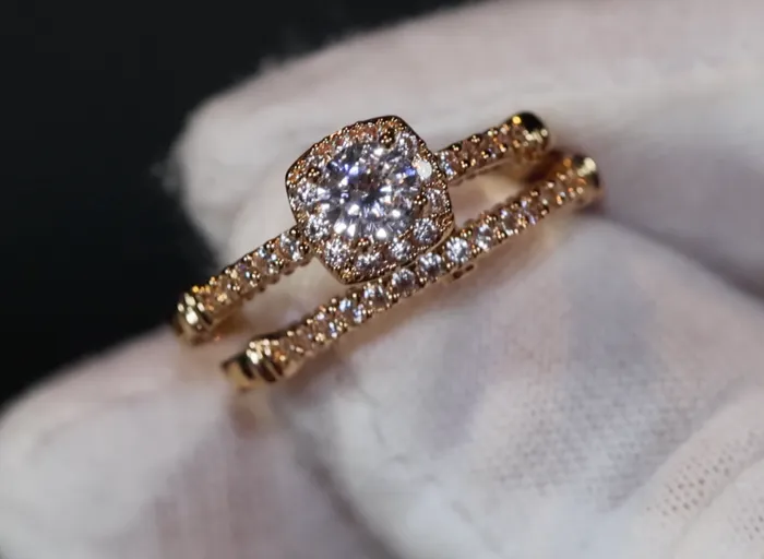 Rings Lab Diamonds London Womens Gold ring Womens Gold Ring Set Womens Gold Diamond Ring Gold Ring with Diamonds Gold Halo Engagement Ring Halo Wedding Ring