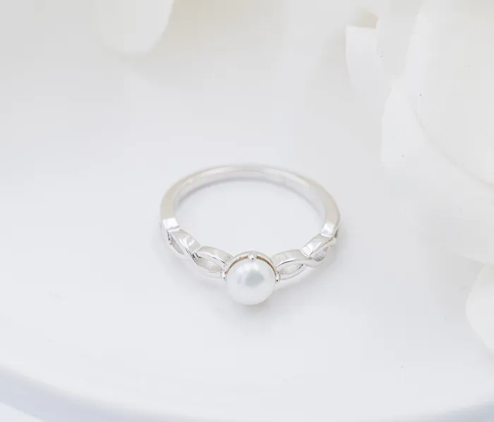 Sterling Silver Pearl Baby Ring with Twisted Band for Little Girls Cherished Moments Jewelry Rings