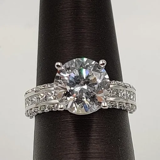14K White Gold Round Diamond Engagement Ring CLASSIQUE CREATIONS Rings