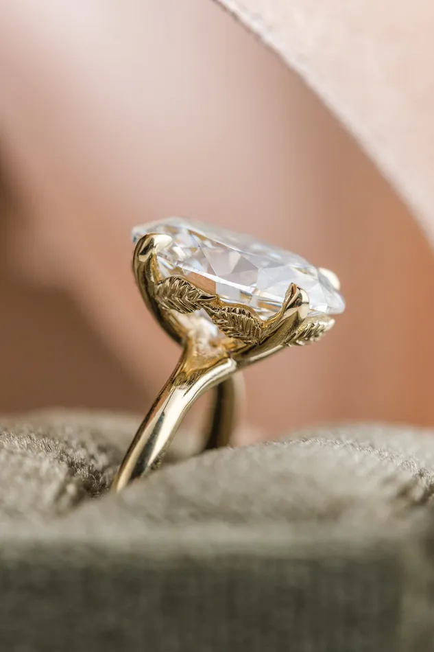 227ct Flora Oval Diamond Engagement Ring with Leaf Accents Valerie Madison Fine Jewelry Rings 227ct Flora Oval Diamond Engagement Ring with Leaf Accents Valerie Madison Fine Jewelry Rings