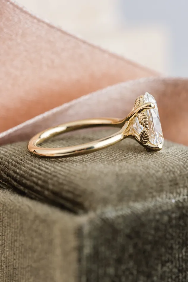 227ct Flora Oval Diamond Engagement Ring with Leaf Accents Valerie Madison Fine Jewelry Rings 227ct Flora Oval Diamond Engagement Ring with Leaf Accents Valerie Madison Fine Jewelry Rings