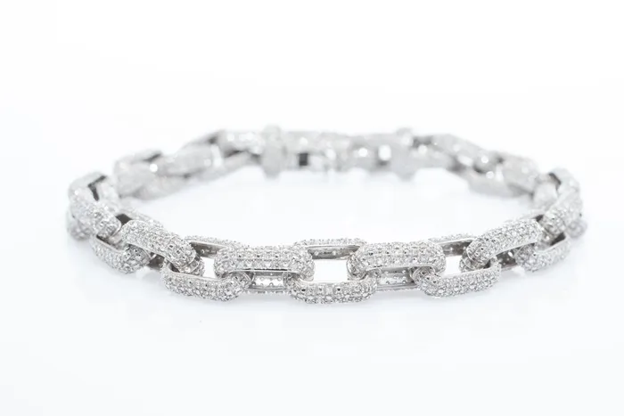 Bracelets Crown Jewels Coin Pave Diamond Link Bracelet 25 ctw