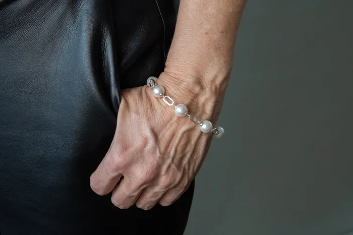 Carolily Finery Bracelets Bree Bracelet Silver Carolily Finery Bracelets Bree Bracelet Silver