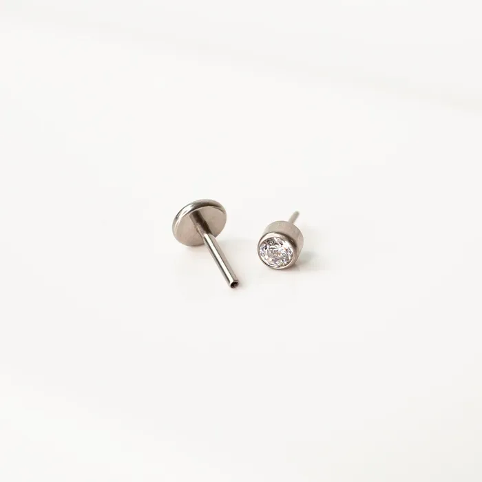 Earrings Grayling Crystal Round Bezel Set Titanium Flat Back Sleeper Earrings
