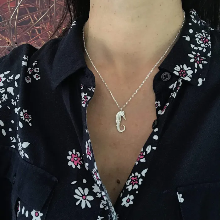 Necklaces sciencejewelry1824 seahorse skeleton necklace silver