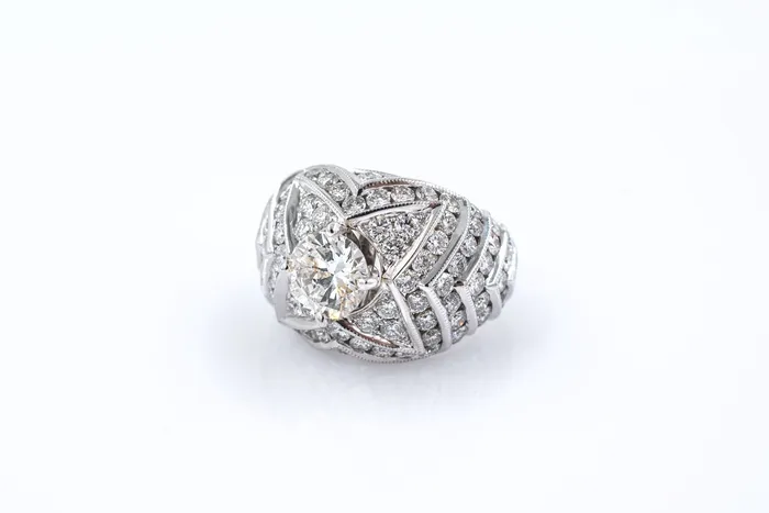 Rings Crown Jewels Coin 420 ctw Round Brilliant Cut Diamond Cocktail Ring