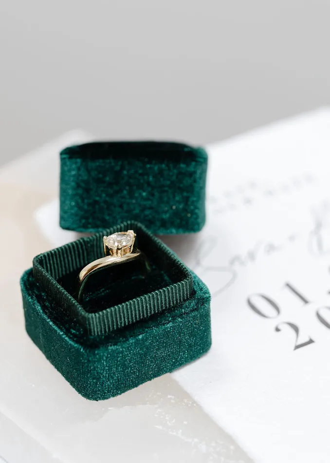 Rings VENVS The Orion 14k White Size 675 Stone SPI4 Green Ring Box Custom Engraving 0 Rings VENVS The Orion 14k White Size 675 Stone SPI4 Green Ring Box Custom Engraving 0