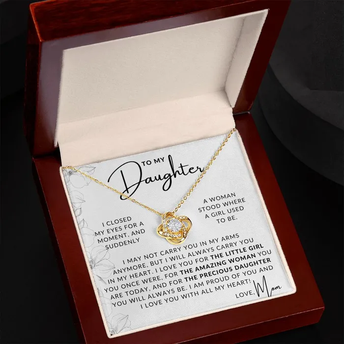ShineOn Fulfillment Necklaces An Amazing Woman To My Daughter From Mom Mother to Daughter Gift Christmas Gifts Birthday Present Graduation Necklace Valentines Day