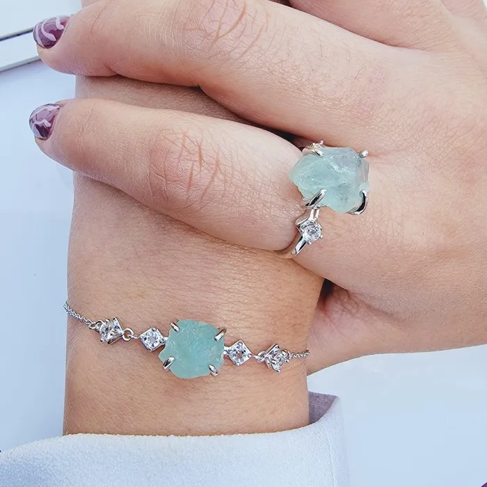 Uniquelan Jewelry Bracelets Raw Aquamarine Chain Bracelet Uniquelan Jewelry Bracelets Raw Aquamarine Chain Bracelet